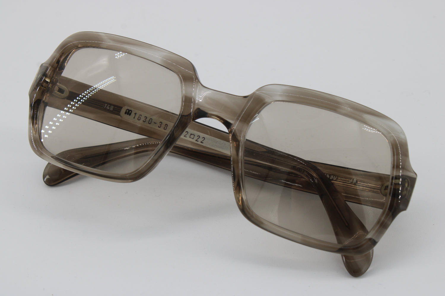 Menrad Glasses 1630-38 Vintage Glasses · NOS · Grey · 52-22-140 · Unworn