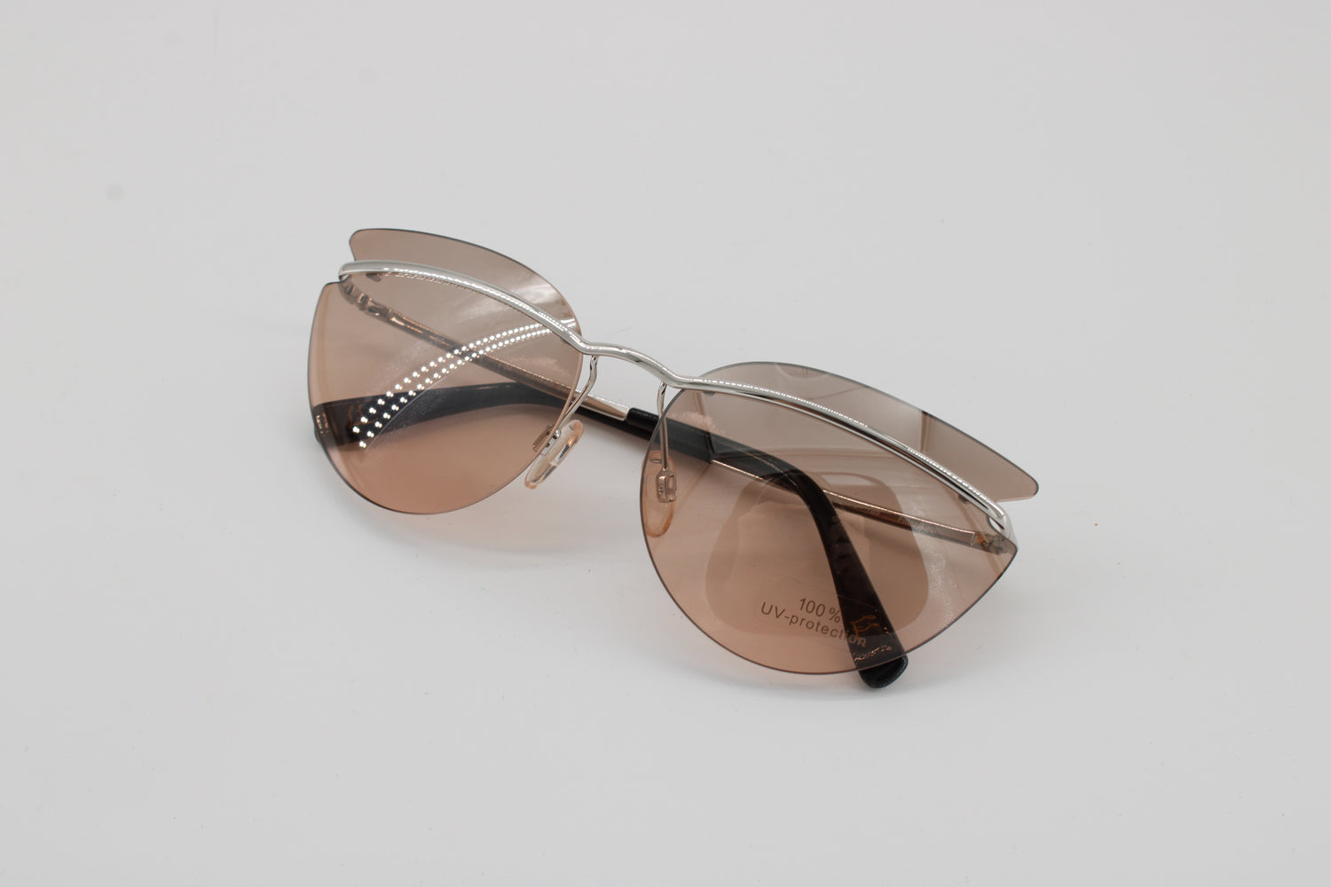 L'wren Scott Glasses 337300-100 Vintage Glasses · NOS · Silver Transparent · 63-16-135 · Unworn