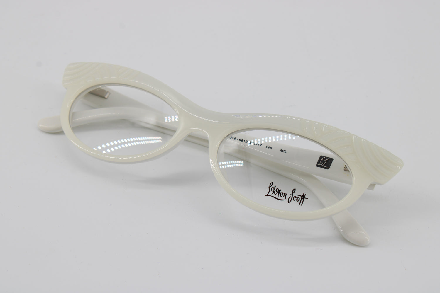 L'wren ScottGlasses 331016-6619 Vintage Glasses · NOS · White · 52-17-140 · Unworn