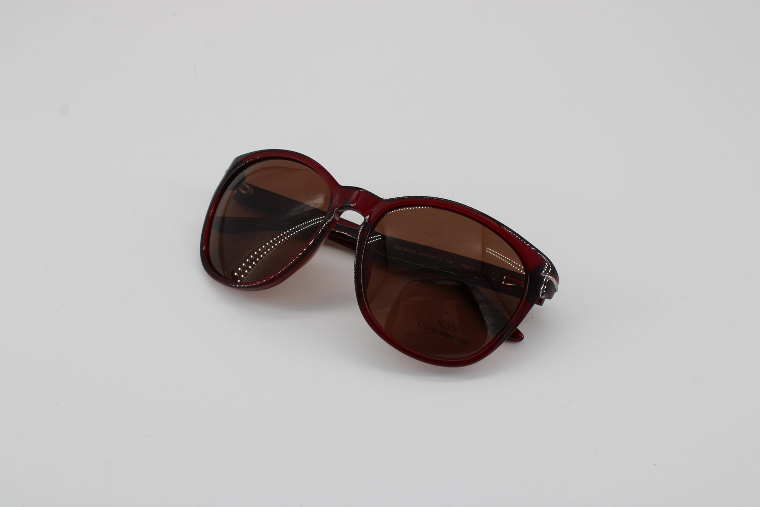 L'wren Glasses 337121-6578 Vintage Glasses · NOS · Cherry-Red · 56-17-130 · Unworn