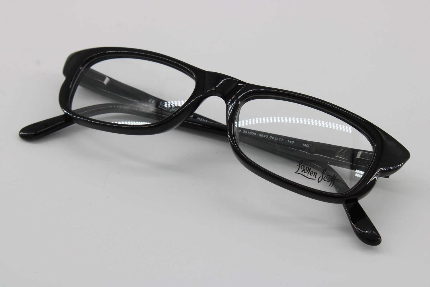 L'wren Glasses 331003-8840 Vintage Glasses · NOS · Black · 50-17-140 · Unworn